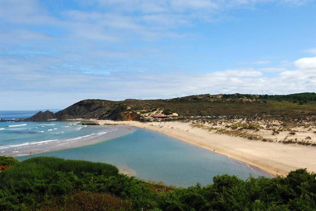 Vale Do Guizo: Casa Poente On The Contryside, Close By The Sea. Aljezur Eksteriør billede